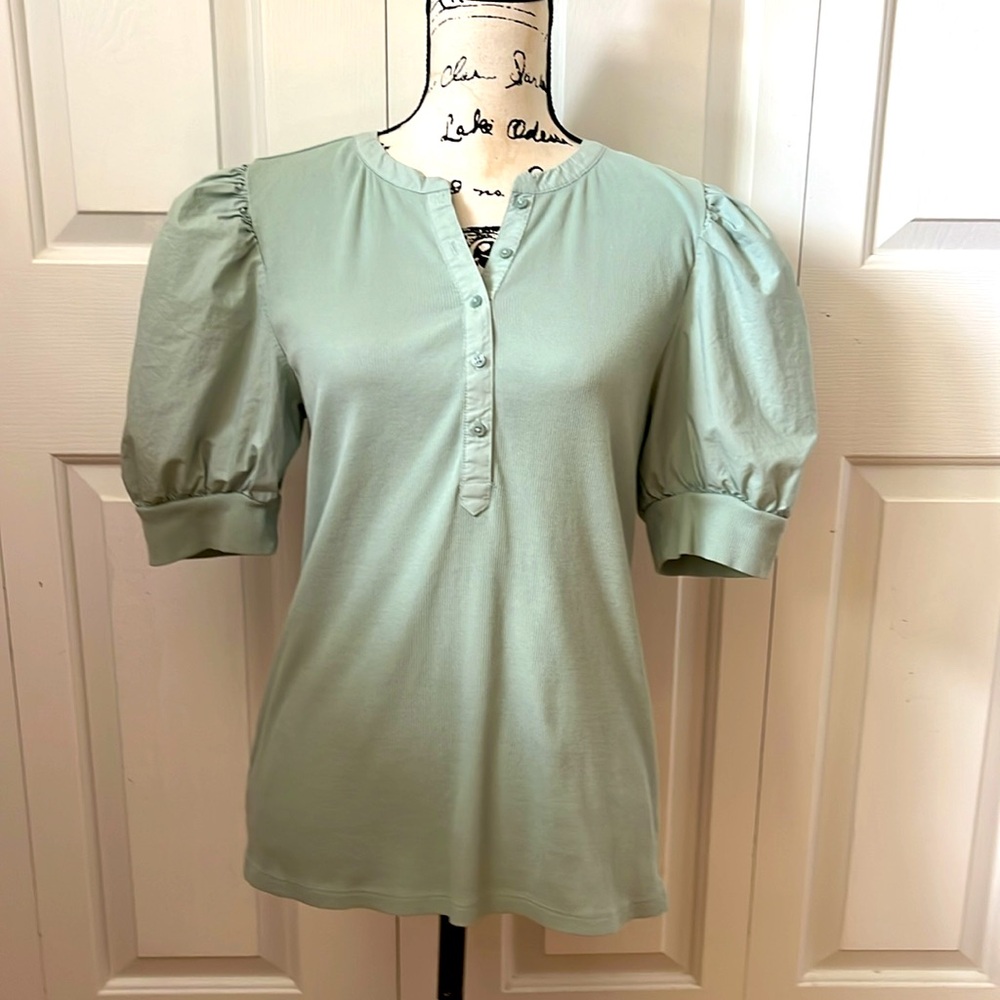 Ann Taylor Loft Ribbed Puff Sleeve Henley sage green sz large
